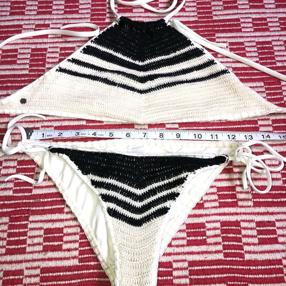 Billabong Crochet Bikini - Picture 6 of 7
